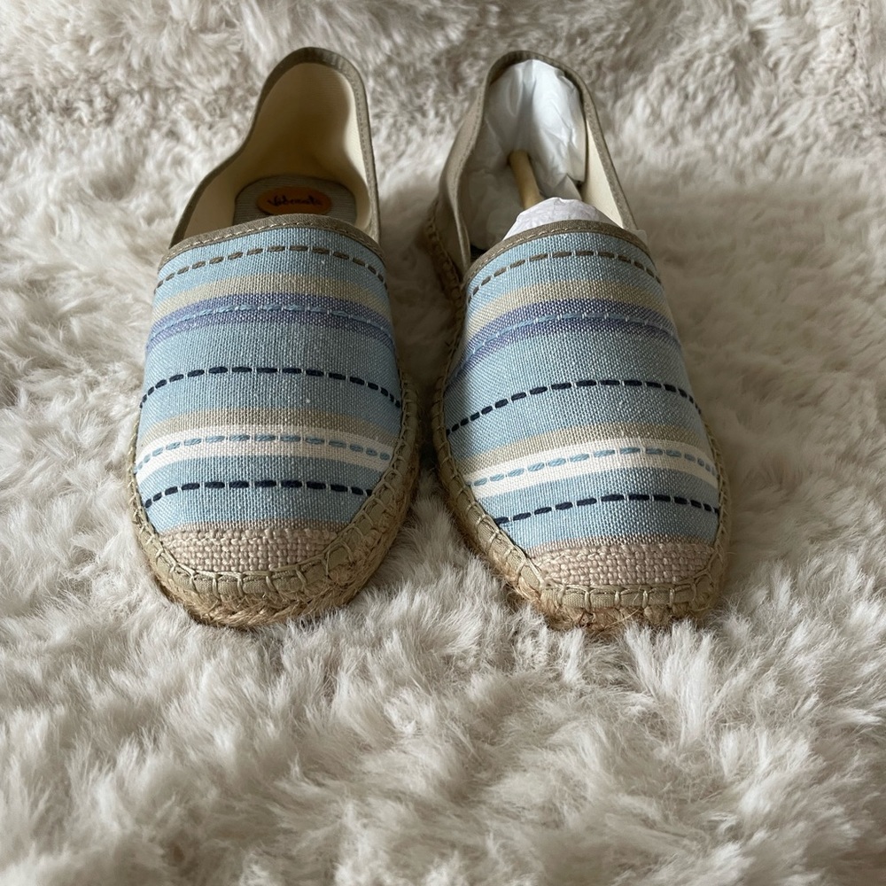 Vidorreta spanish made hand stitched espadrille beige/blue stripes 7-7.5 (38EU) - Picture 6 of 13